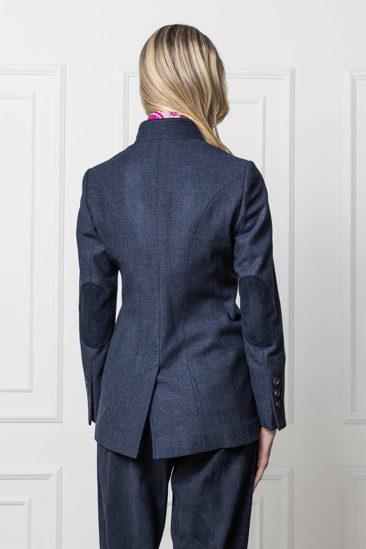 Rückansicht Habsburg Blazer Neidau in Fischgrat