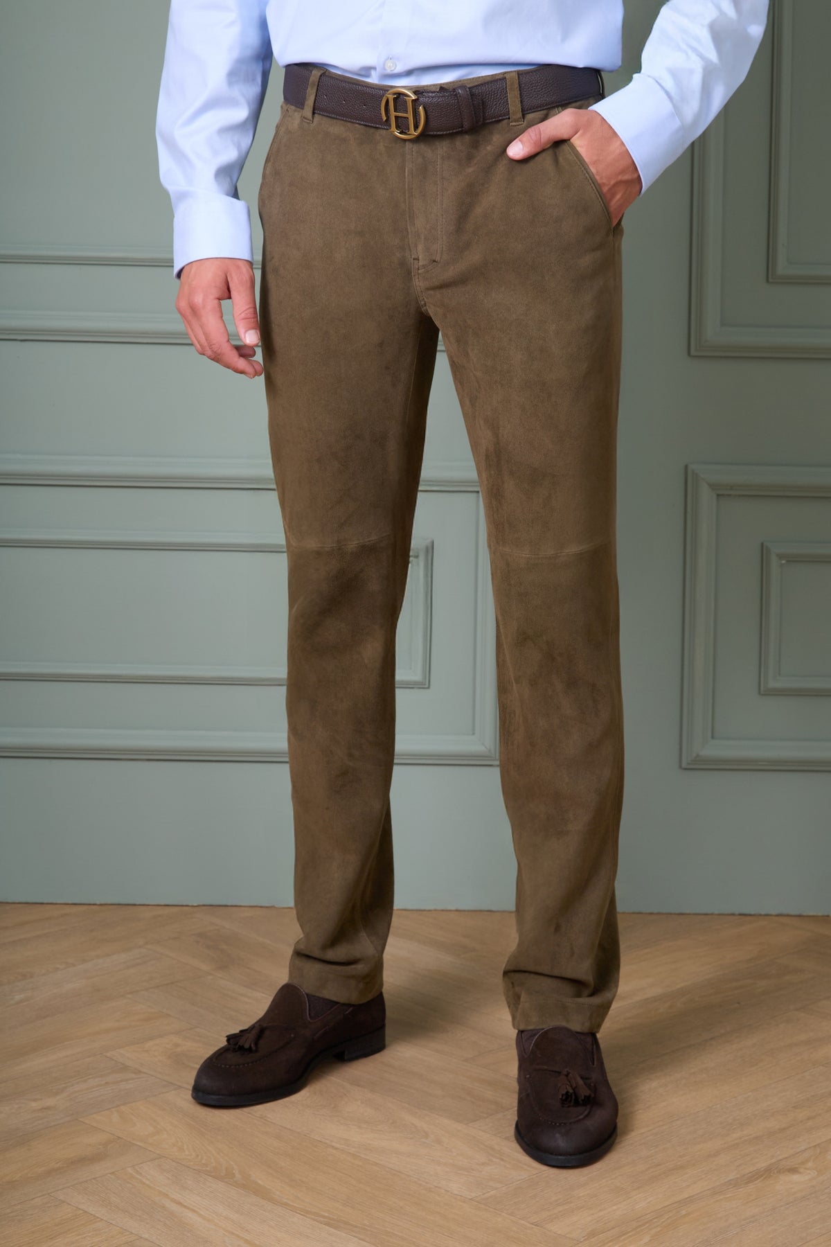 Habsburg Hose Ludwig aus Lammvelours von vorne