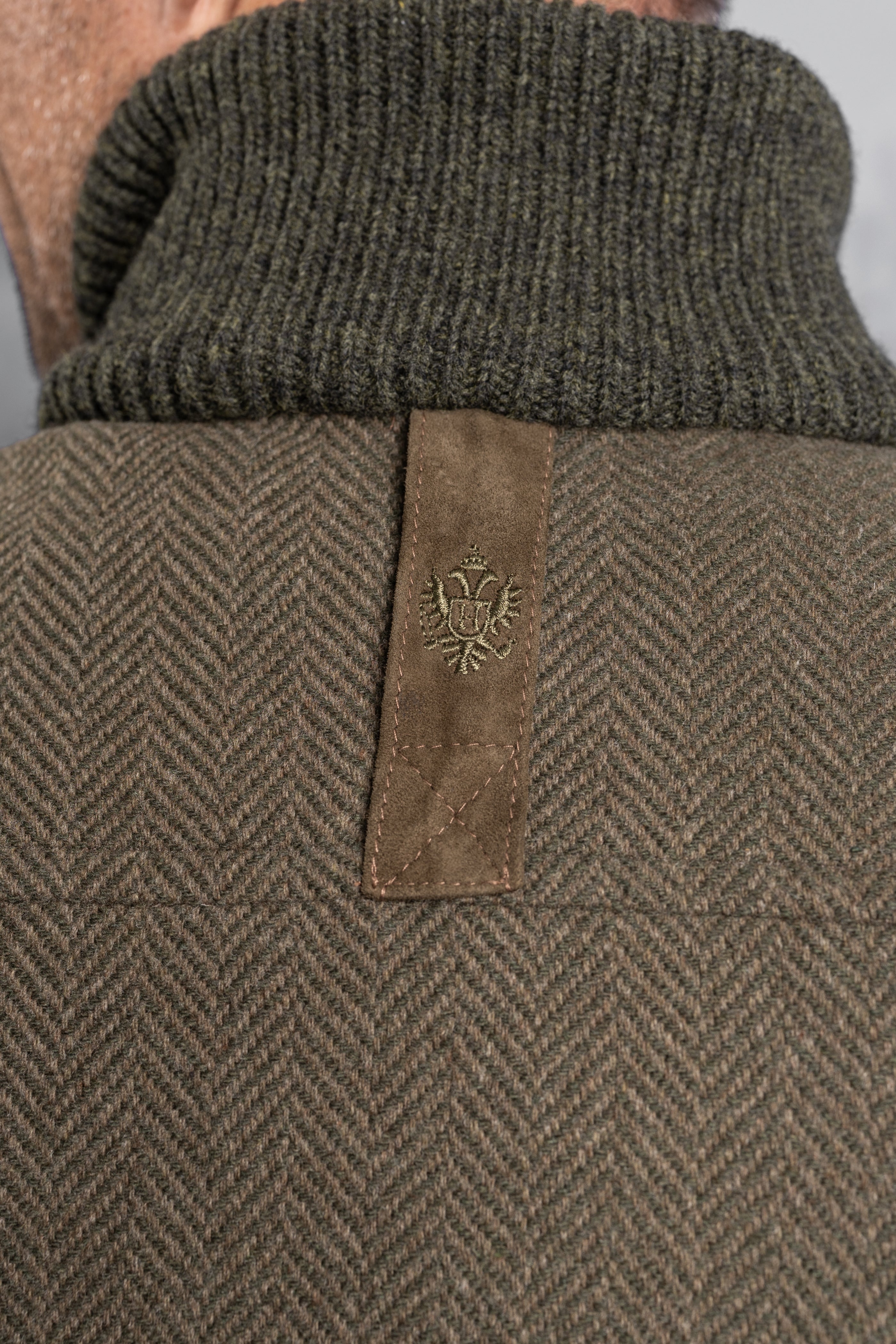 Jacke Hirschenau