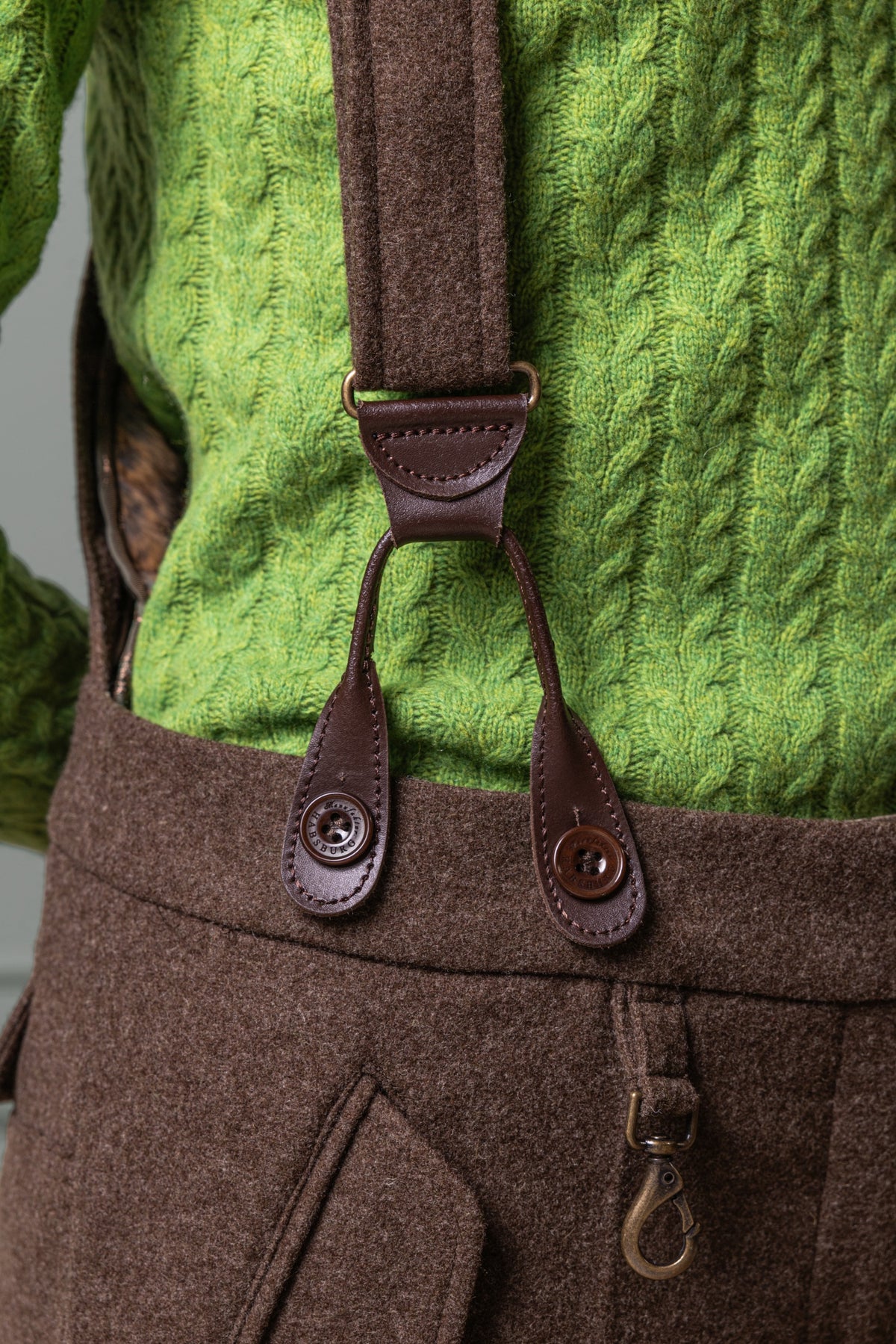 Jagdhose Prebersee aus Loden mit Samtkanin