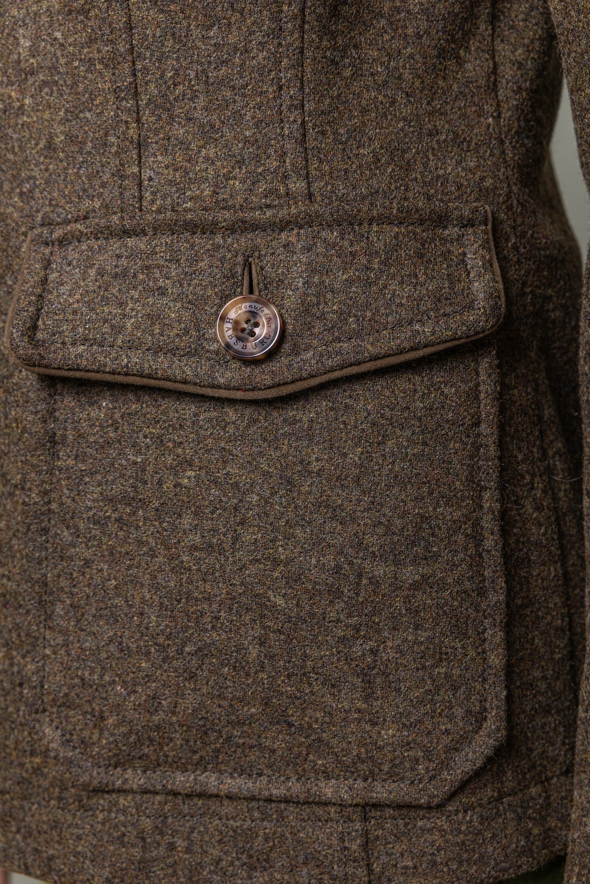 Detailaufnahme Taschen Damenjacke Aschach in Stretchtuch